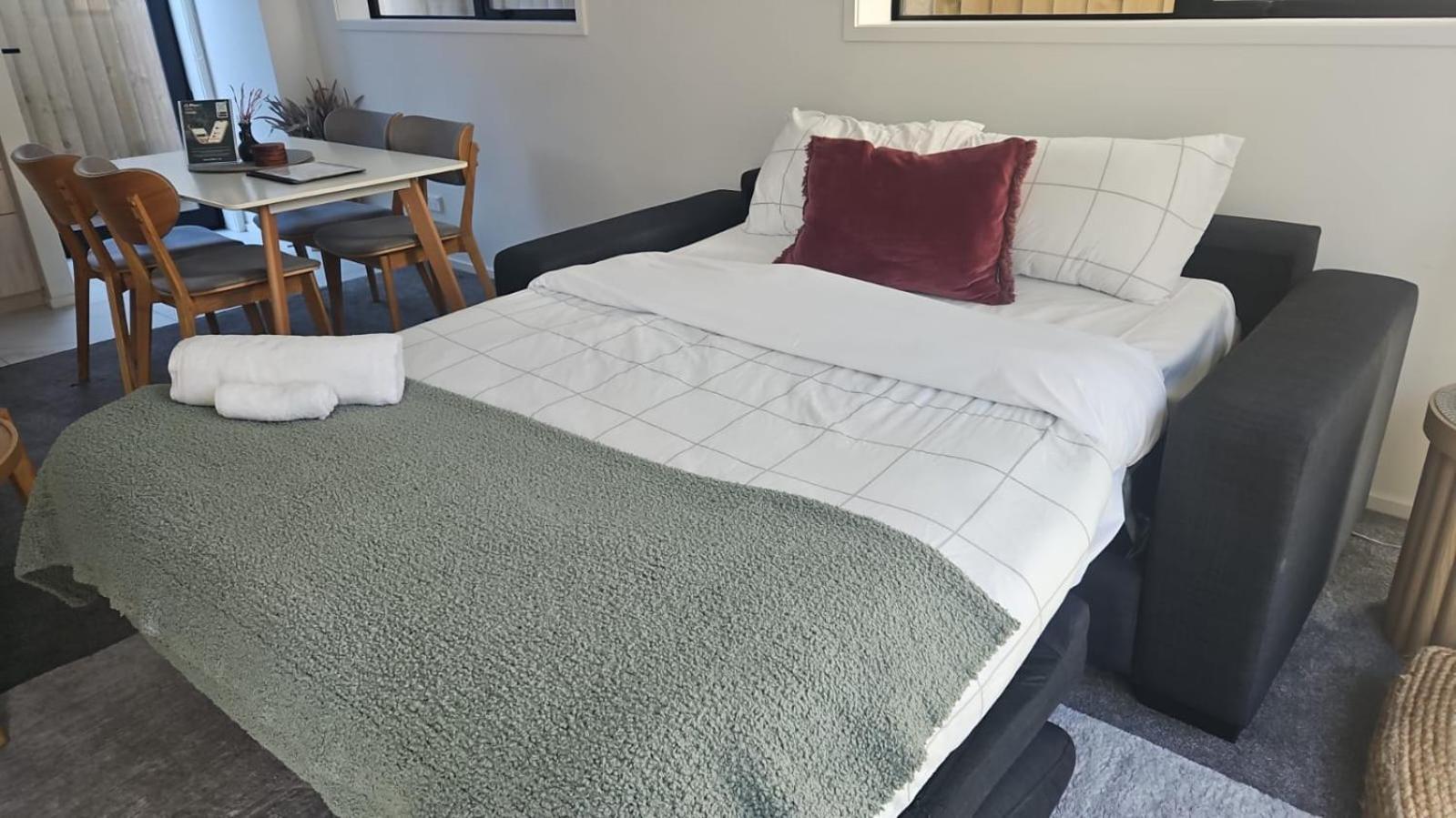 Appartamento Modern Townhouse Cashel Street 2 Bed 2 Bath Christchurch Esterno foto